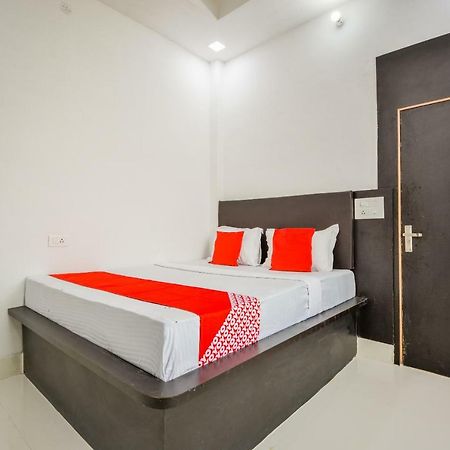 Oyo 43505 Hotel The White House Hisar Екстер'єр фото