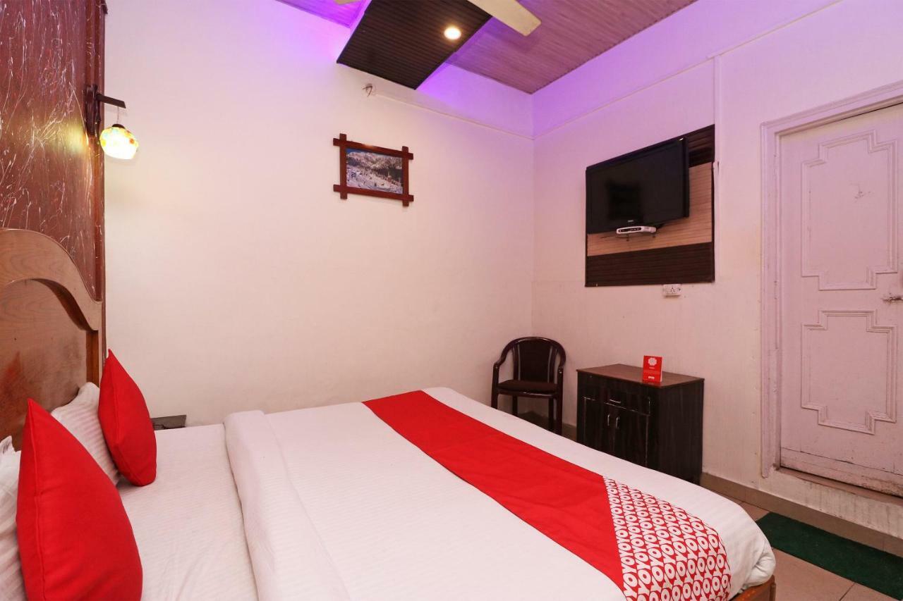 Oyo 43505 Hotel The White House Hisar Екстер'єр фото
