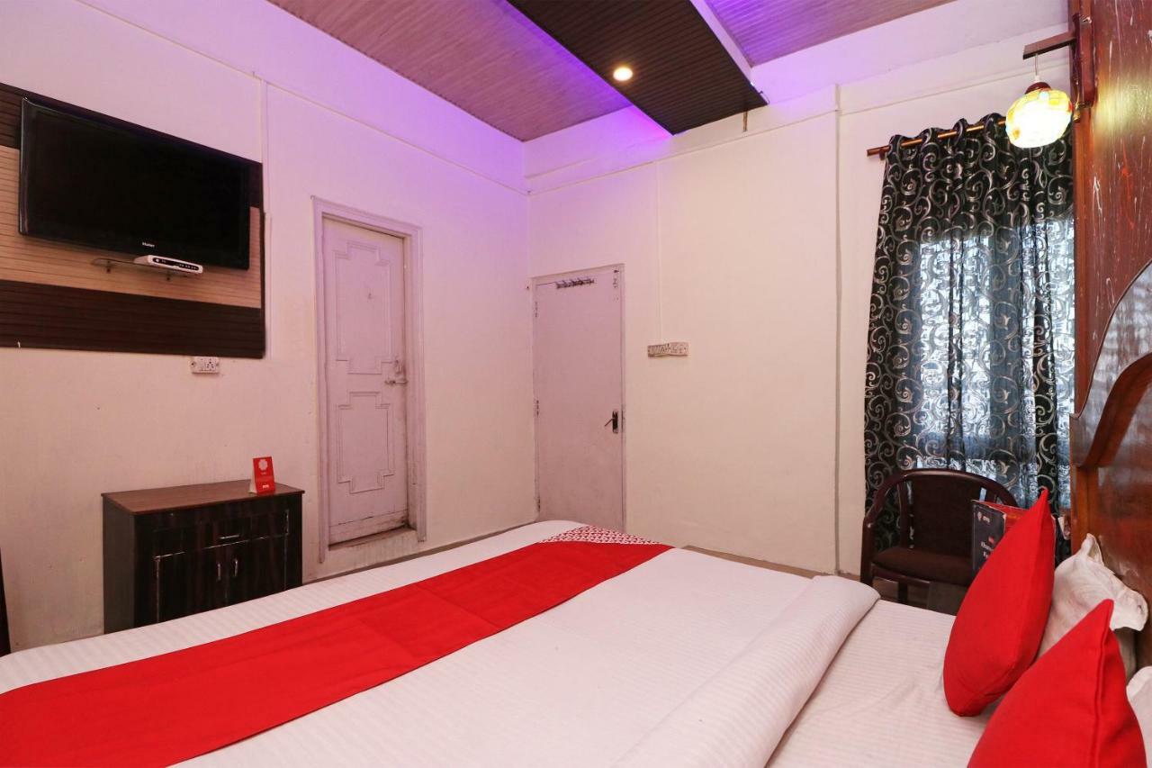 Oyo 43505 Hotel The White House Hisar Екстер'єр фото